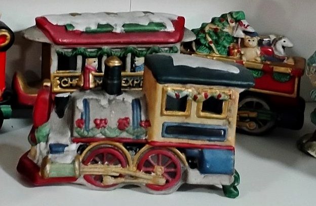 Full Christmas Express Train