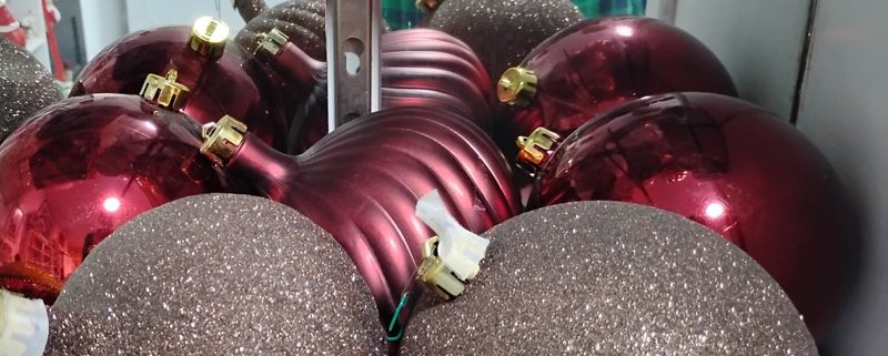 Large Shiny Red Christmas Bulbs