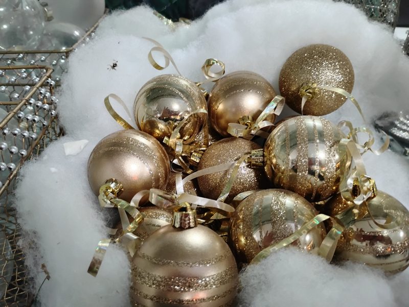 Gold and Champagne Christmas Bulbs
