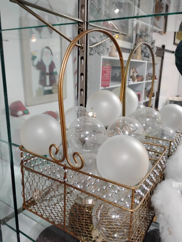 White Frosted and Clear Christmas Bulbs