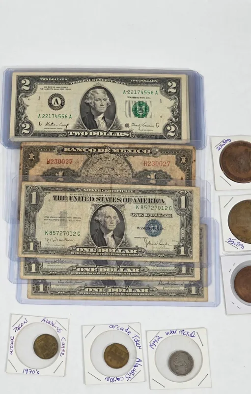 Currency and Coins - Group